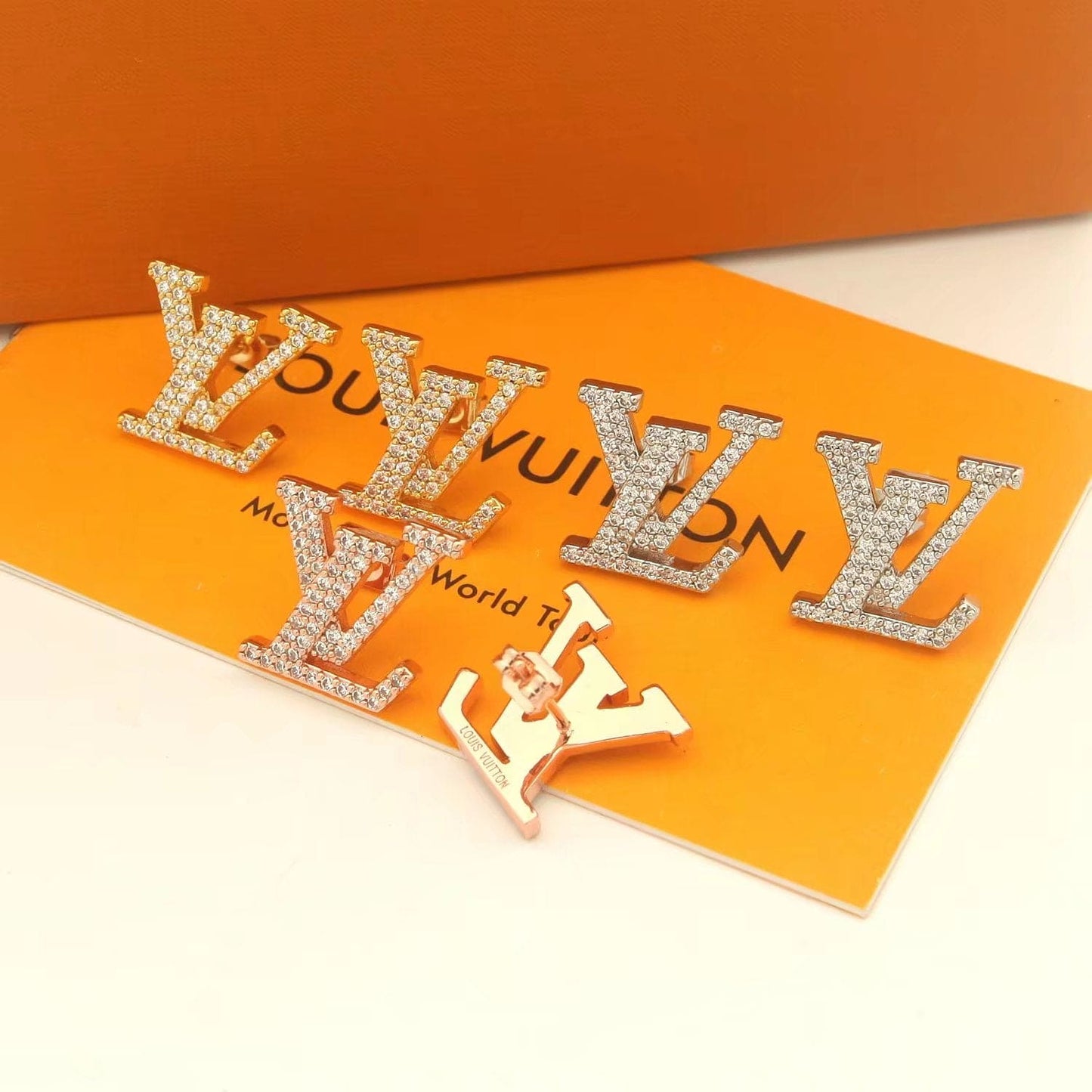 18K Louis Vuitton Iconic Diamonds Earrings