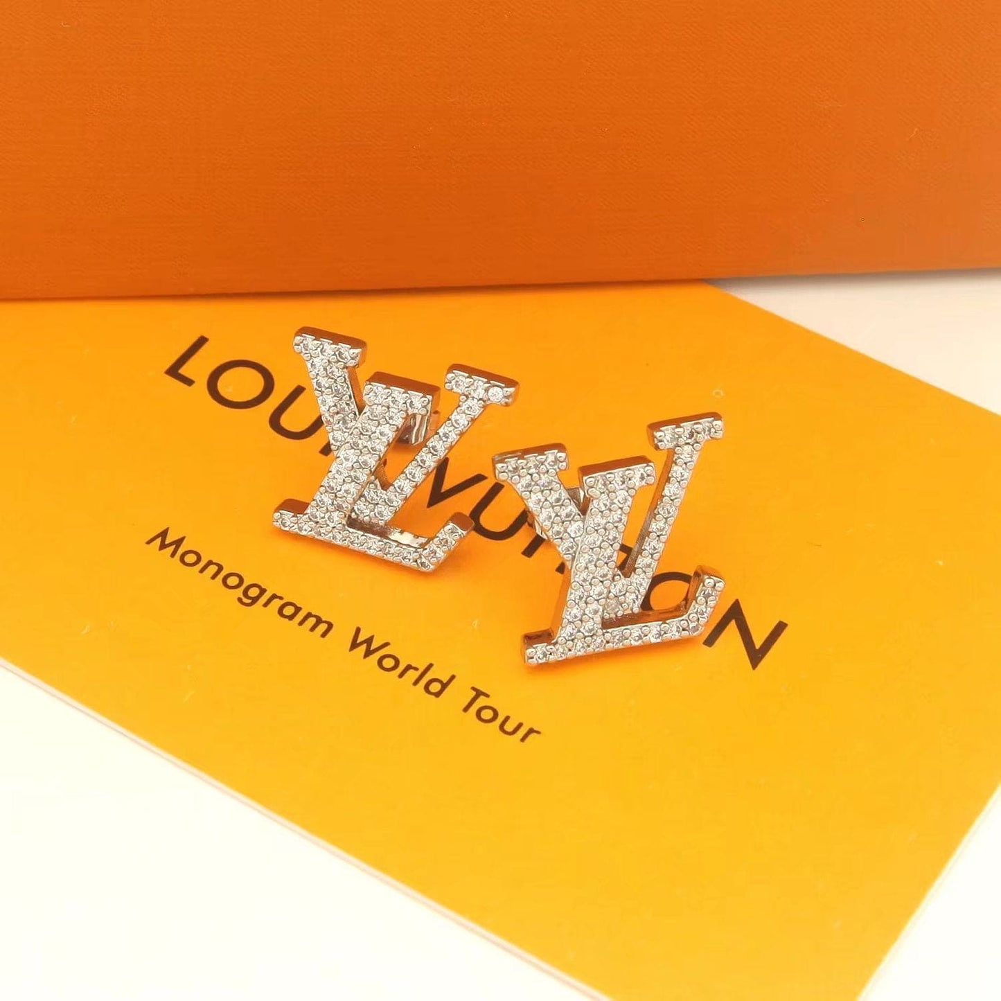 18K Louis Vuitton Iconic Diamonds Earrings