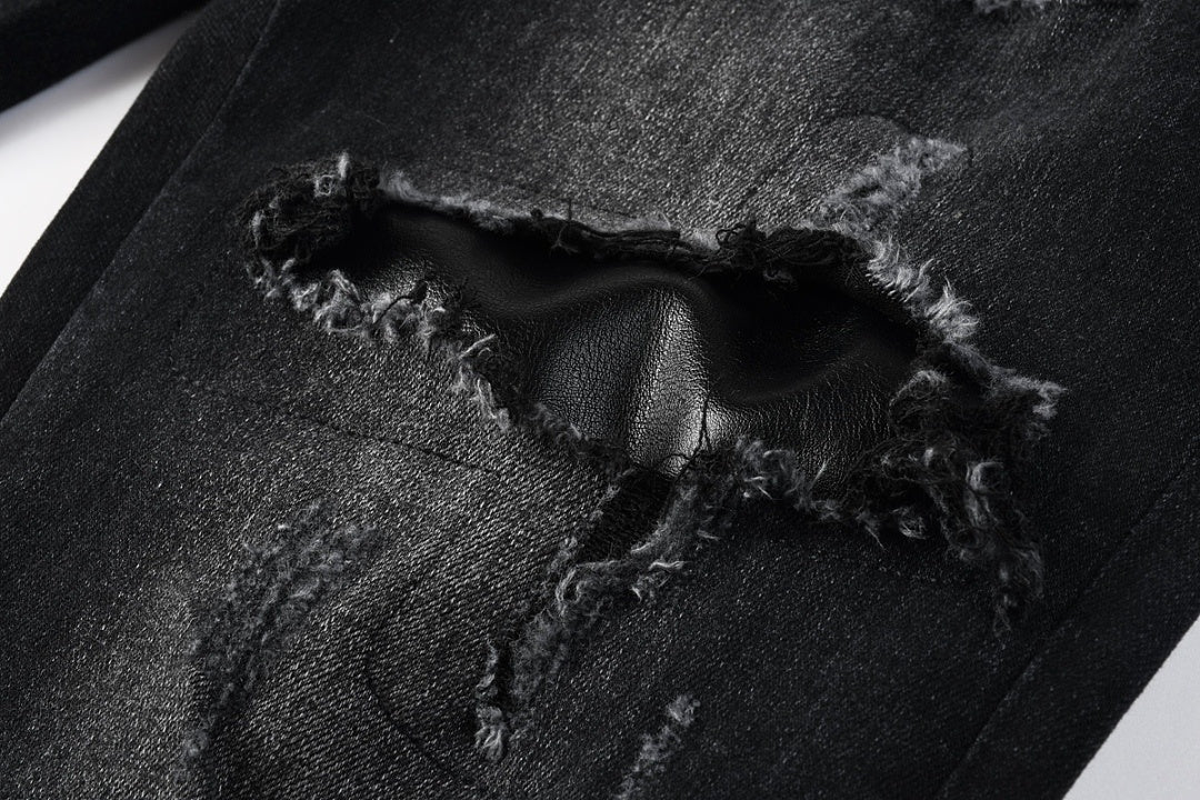AMIRI Jeans #A844