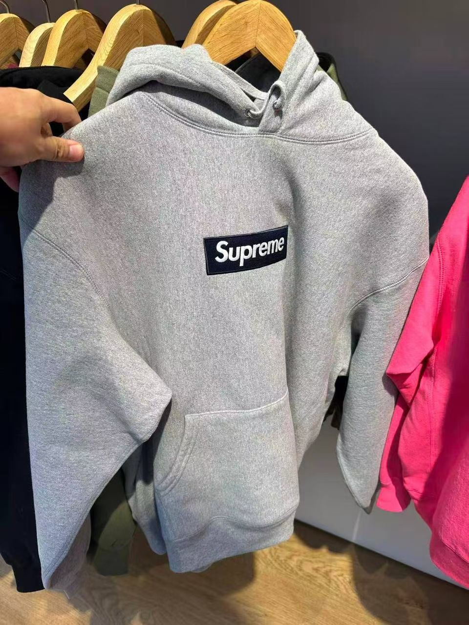 Supreme 21FW Box Logo Hoodie