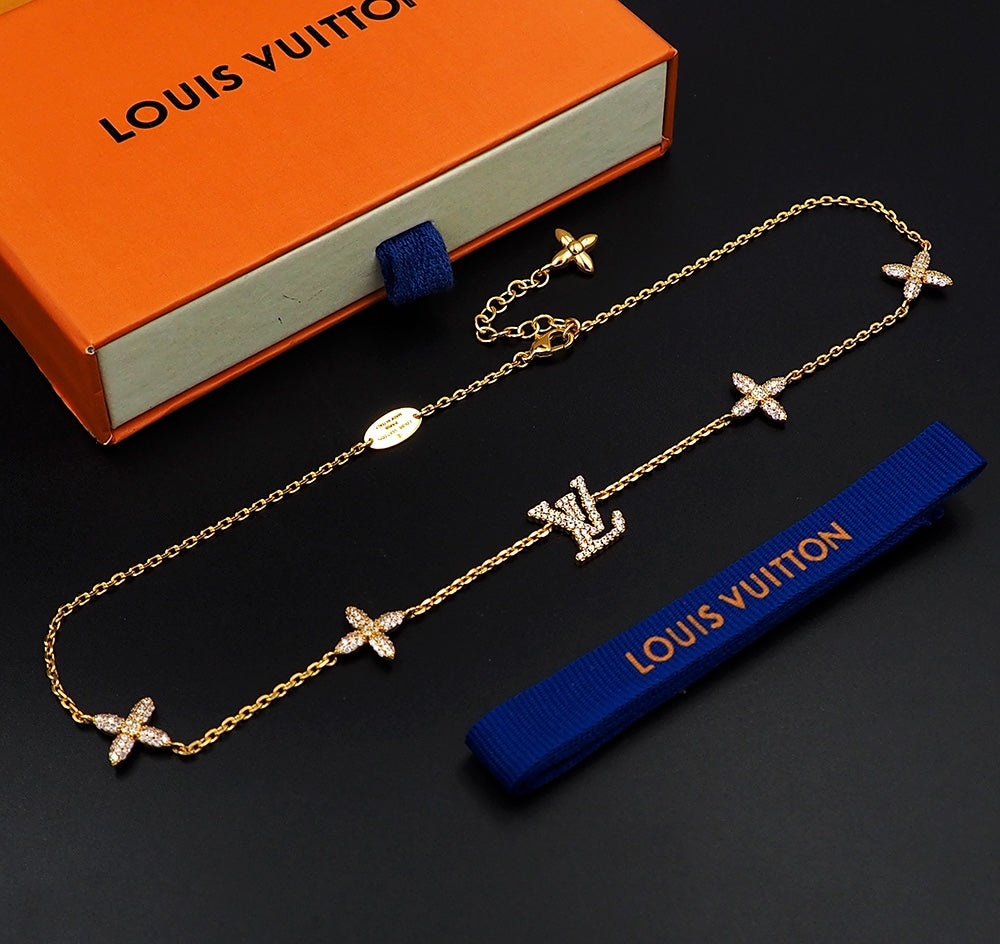 18K Gold Louis Vuitton Iconic Trésor Necklace