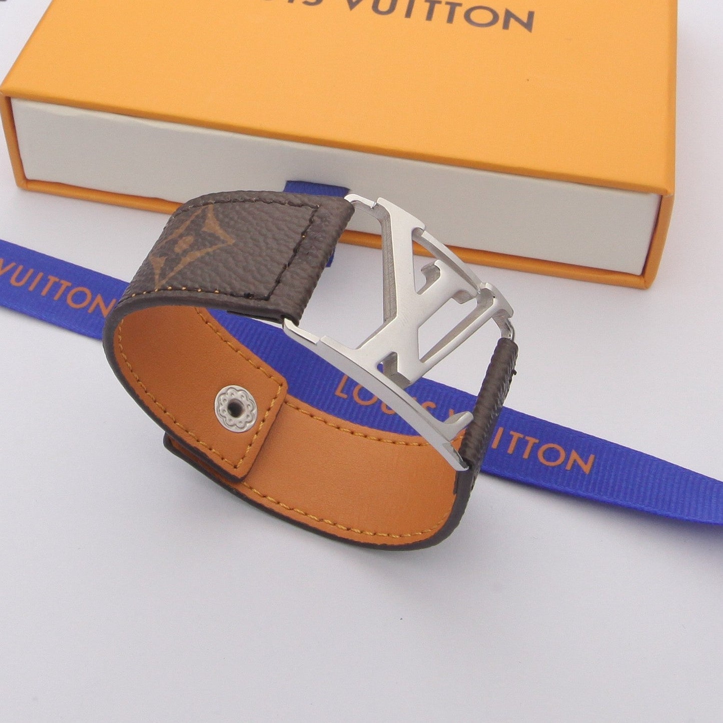 18K Louis Vuitton Hockenheim Bracelet