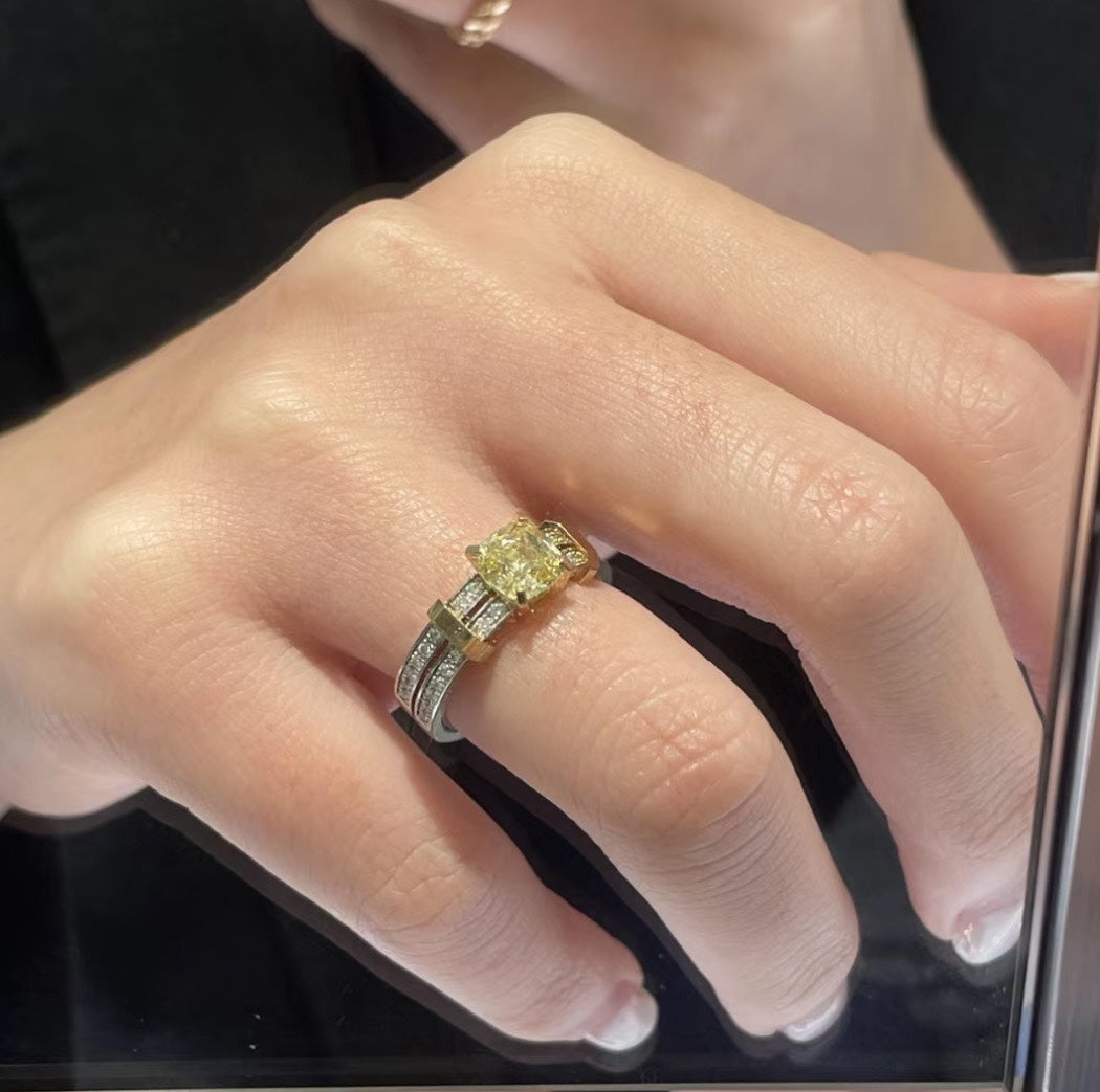 18K Tiffany Schlumberger Stone Ring
