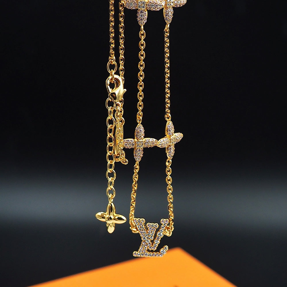 18K Gold Louis Vuitton Iconic Trésor Necklace